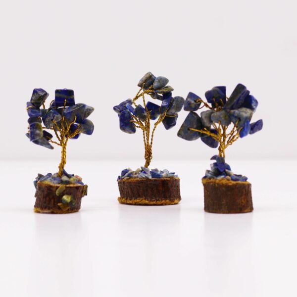 Mini arbre en pierres précieuses sur socle en bois - Sodalite (15 pierres)