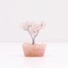 Mini arbre de pierres précieuses sur base d'orgonite - Quartz rose (15 pierres)