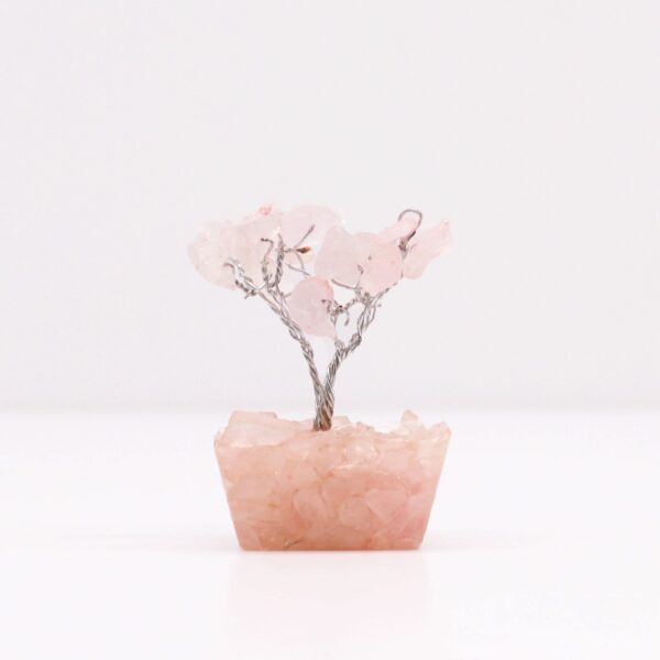 Mini arbre de pierres précieuses sur base d'orgonite - Quartz rose (15 pierres)