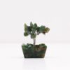 Mini arbre de pierres précieuses sur base d'orgonite - Aventurine verte (15 pierres)