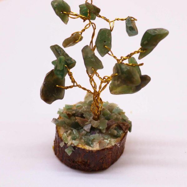 Mini arbre en pierres précieuses sur socle en bois - Aventurine verte (15 pierres)