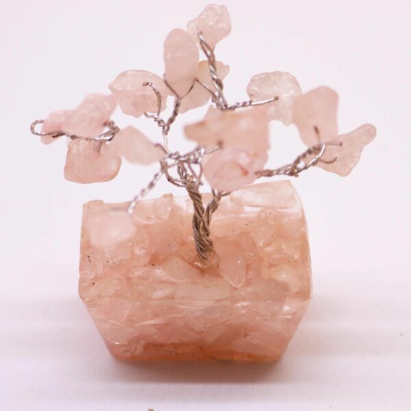 Mini arbre de pierres précieuses sur base d'orgonite - Quartz rose (15 pierres)