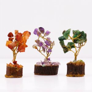 Mini arbres en pierres précieuses sur une base en bois - Assortiment (15 pierres)