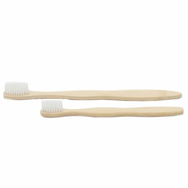 Boîtes de 4 brosses en bambou - Blanches - 2 adultes et 2 enfants